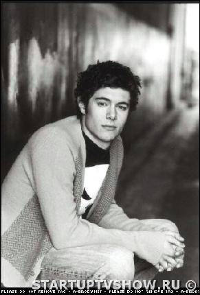 adam_brody025 (340x504, 41 kБ...)